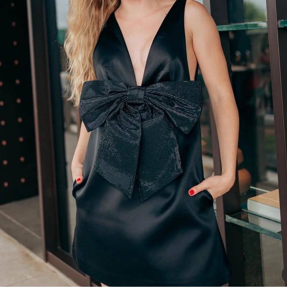 Size XS | Zara |Elegant Black Dress with Large Bow - Picture 7 of 15